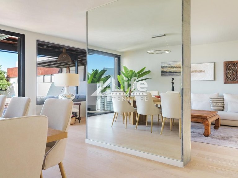 Villa for Sale in Costa Adeje, Adeje 33