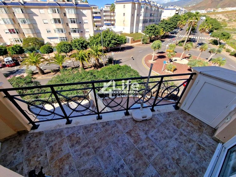 Apartment for Sale in Los Cristianos, Tenerife 16