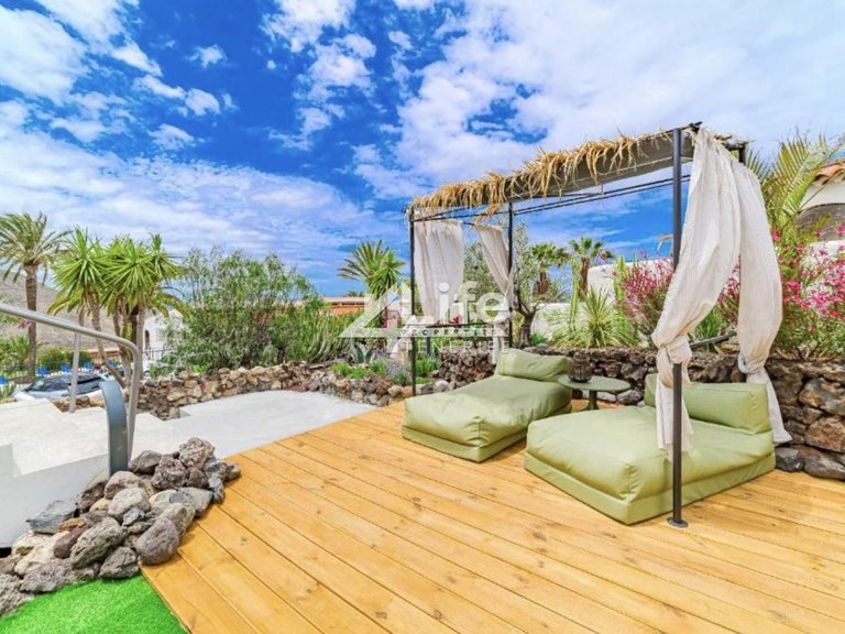 Villa for Sale in Chayofa, Arona 40