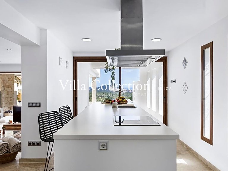 Villa for Sale in Ibiza, Balearic Islands 24