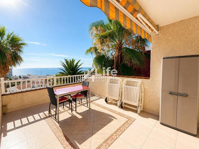 Apartment for Sale in Acantilados De Los Gigantes, Tenerife 15