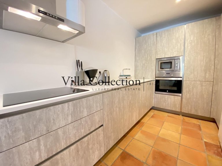 Villa for Rent in Santa Eulalia Del Rio, Islas Balerares 21