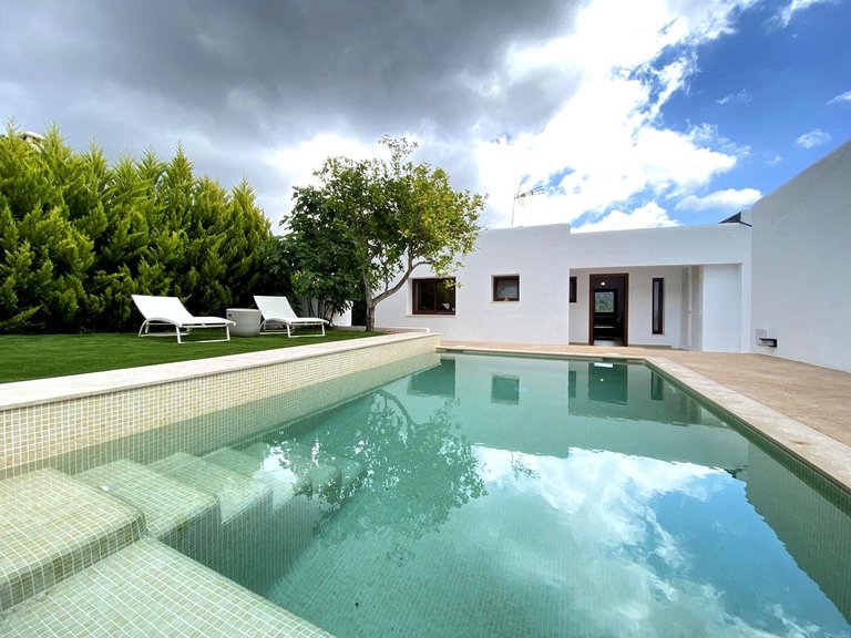 Villa for Rent in Sant Josep De Sa Talaia, Baleari 3