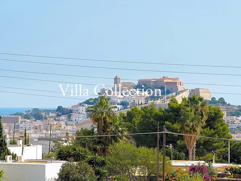 Villa for Sale in Ibiza, Balearic Islands 5