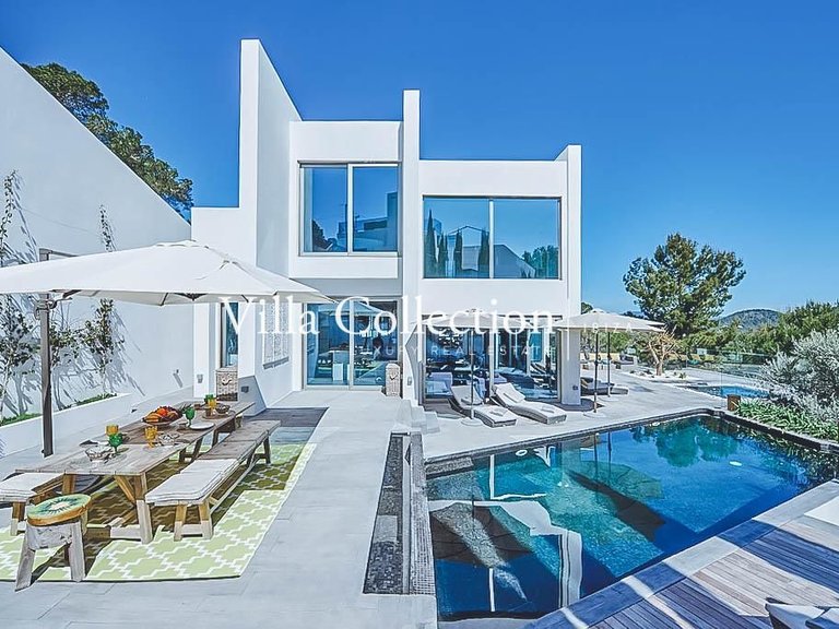 Villa for Sale in Ibiza, Balearic Islands 3