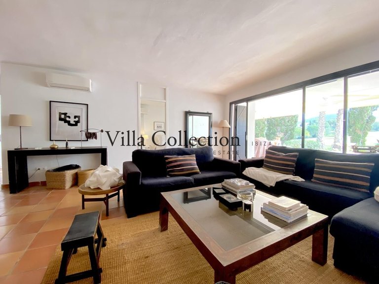 Villa for Rent in Santa Eulalia Del Rio, Islas Balerares 7