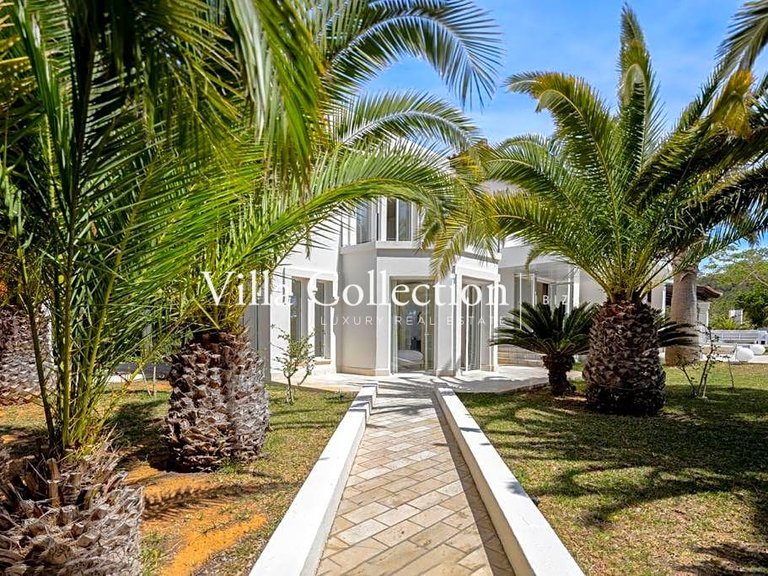Villa for Sale in Sant Josep De Sa Talaia, Balearic Islands 7
