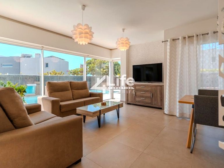 Villa for Sale in Playa Paraiso, Adeje 7
