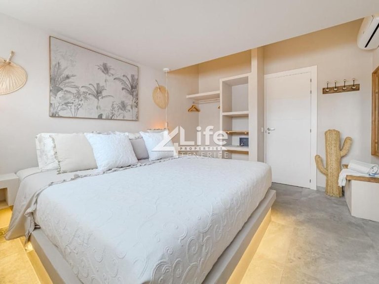 Villa for Sale in Chayofa, Arona 23