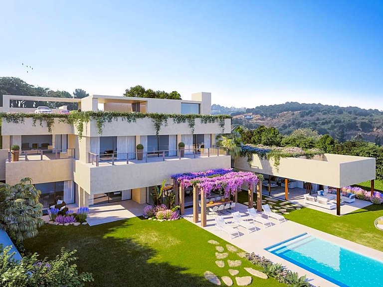 Villa for Sale in Benahavis, Malaga 1