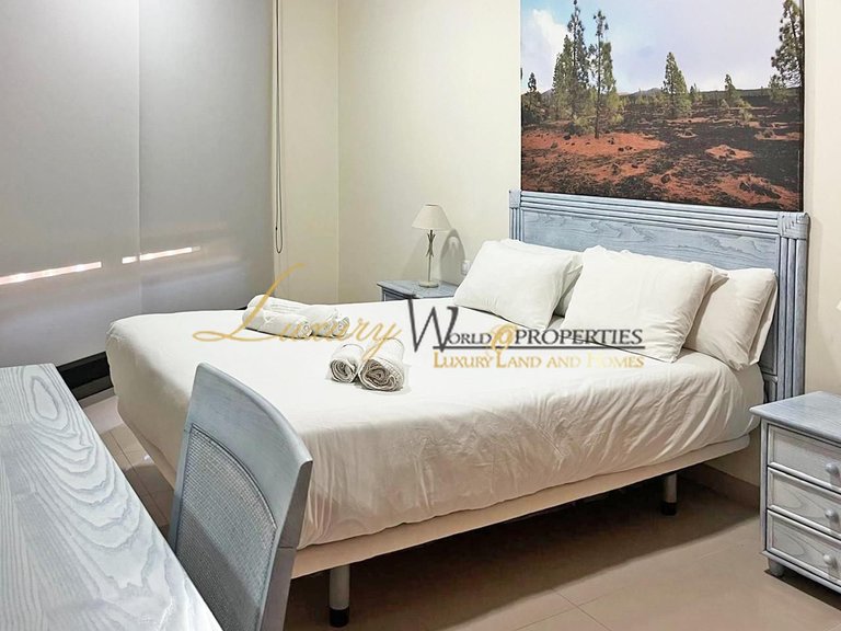 Villa for Sale in Playa De La Arena, Tenerife, España 16