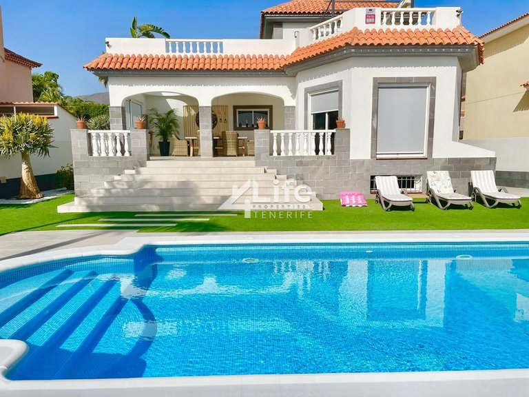 Villa for Sale in Costa Adeje, Tenerife 2