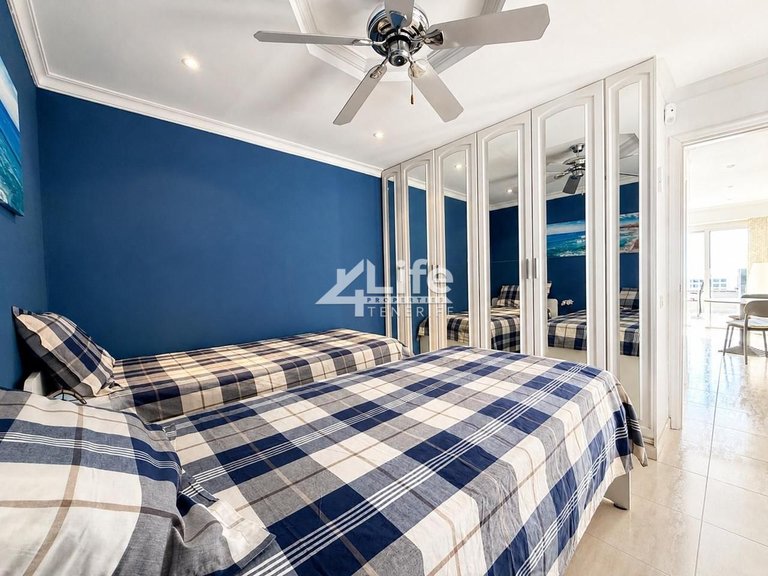 Apartment for Sale in Acantilados De Los Gigantes, Tenerife 9