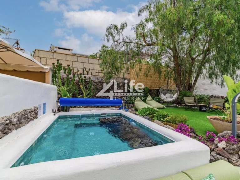 Villa for Sale in Chayofa, Arona 43