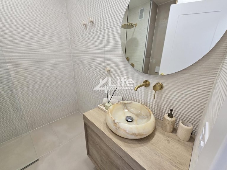 Apartment for Sale in Playa De FaÑabe, Tenerife 8