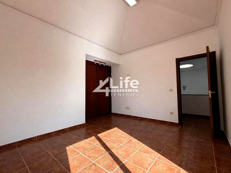 Villa for Sale in Granadilla De Abona, Tenerife 19