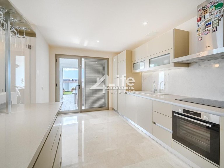 Apartment for Sale in Adeje, Tenerife 12