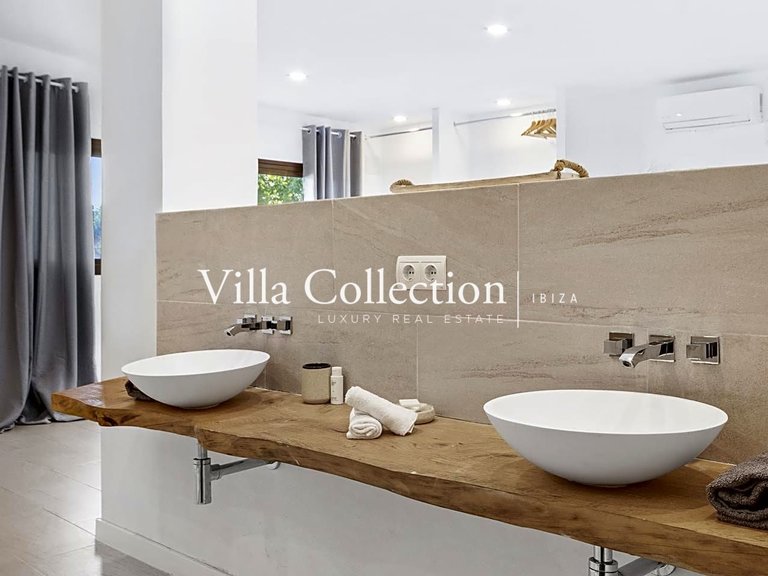Villa for Sale in Ibiza, Balearic Islands 50