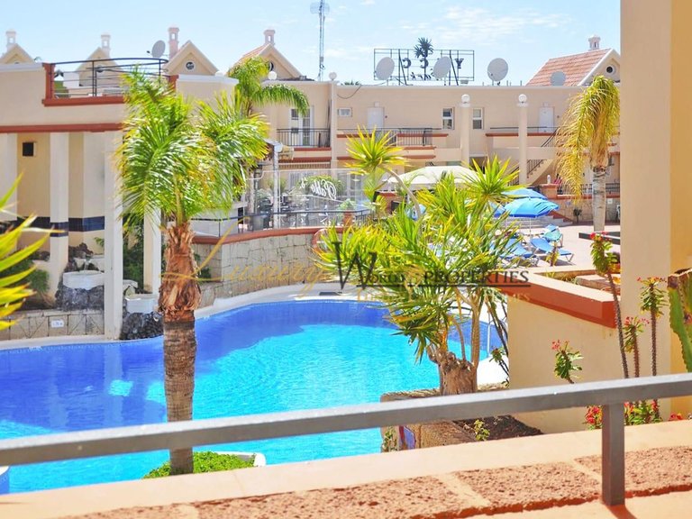 Apartment for Sale in Costa Adeje, Tenerife, España 1