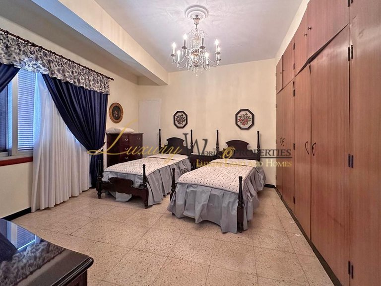 Villa for Sale in Guia De Isora, Tenerife, España 16