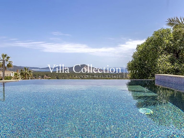 Villa for Sale in Ibiza, Balearic Islands 6