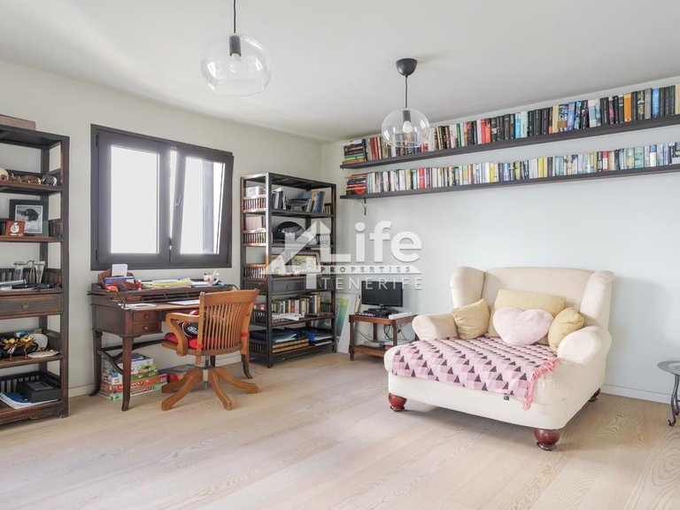 Villa for Sale in Costa Adeje, Adeje 35