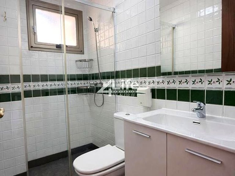 Villa for Sale in Granadilla De Abona, Tenerife 8