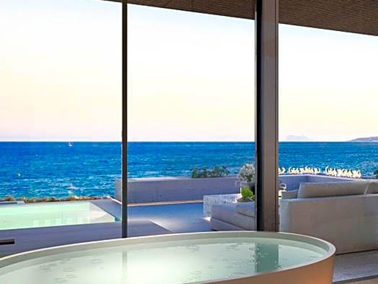 Penthouse for Sale in Estepona, Malaga 14