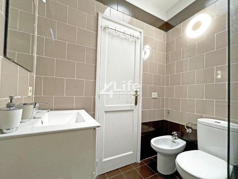 Town House for Sale in Playa De La Americas, Arona 4