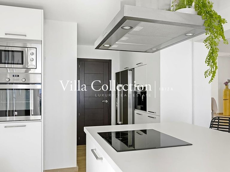 Villa for Sale in Ibiza, Balearic Islands 27