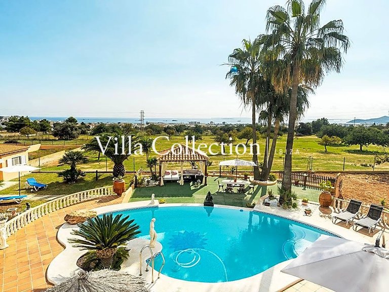 Villa for Sale in Ibiza, Balearic Islands 4