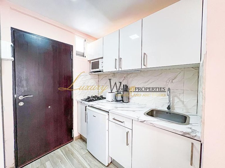 Apartment for Sale in Playa De Las Americas, Tenerife, España 13