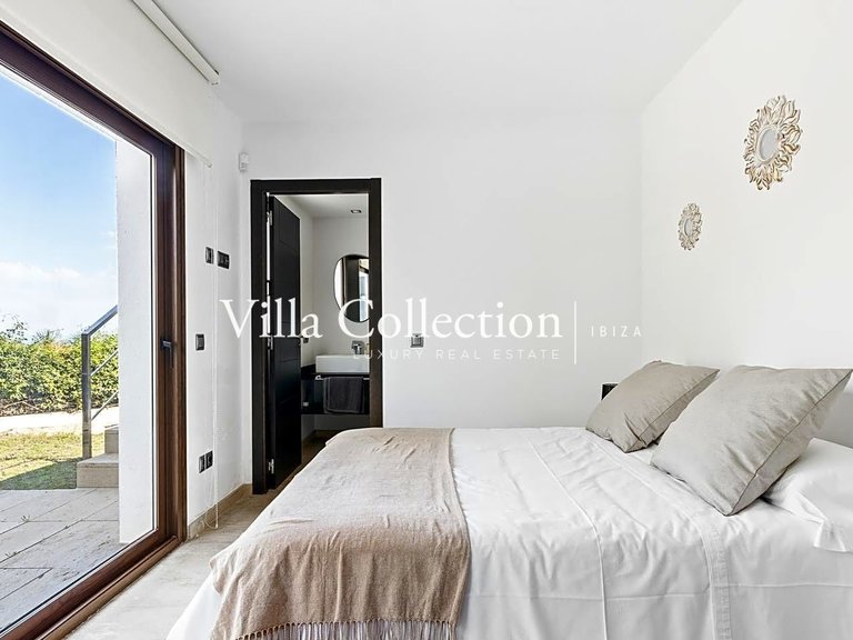 Villa for Sale in Ibiza, Balearic Islands 43