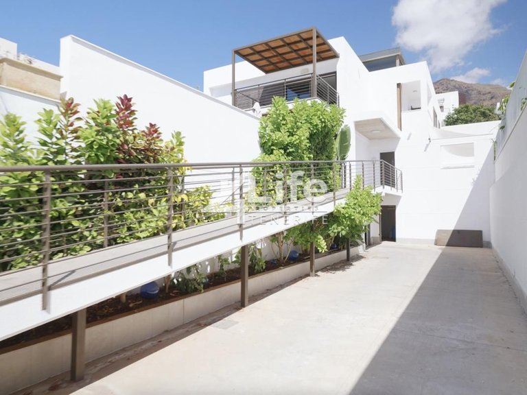 Villa for Sale in Costa Adeje, Adeje 8
