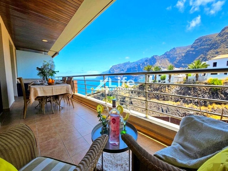 Penthouse for Sale in Santiago Del Teide, Tenerife 3
