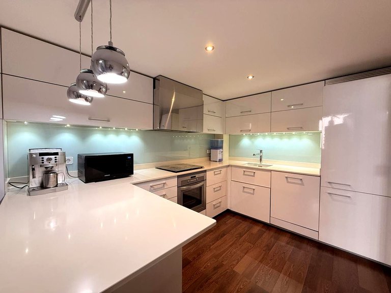 Apartment for Sale in Cap Martinet, Balearic Islands 21