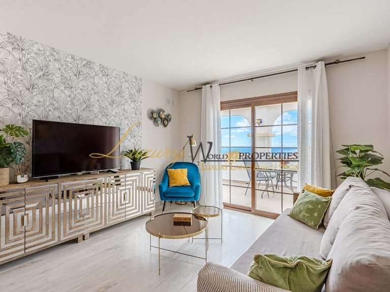 Apartment for Sale in Costa Adeje, Tenerife, España 4