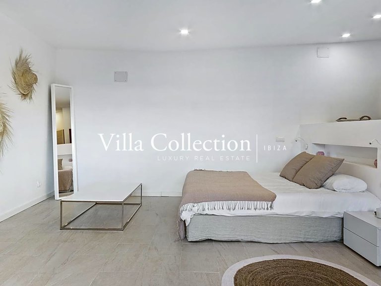 Villa for Sale in Ibiza, Balearic Islands 48