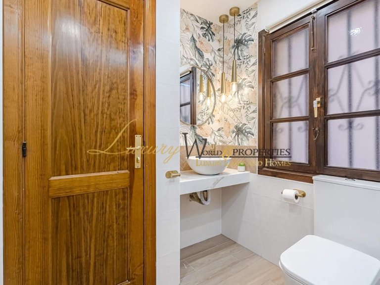 Apartment for Sale in Costa Adeje, Tenerife, España 8