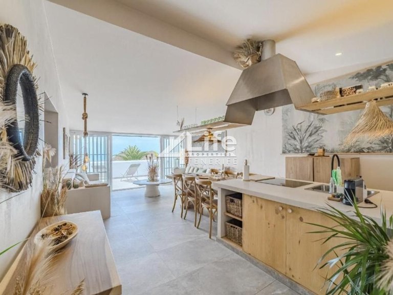 Villa for Sale in Chayofa, Arona 33