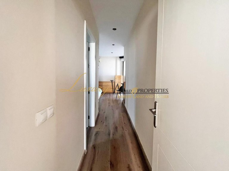 Villa for Sale in Playa De La Arena, Tenerife, España 23