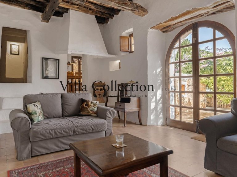 Villa for Sale in Sant Josep De Sa Talaia, Balearic Islands 37