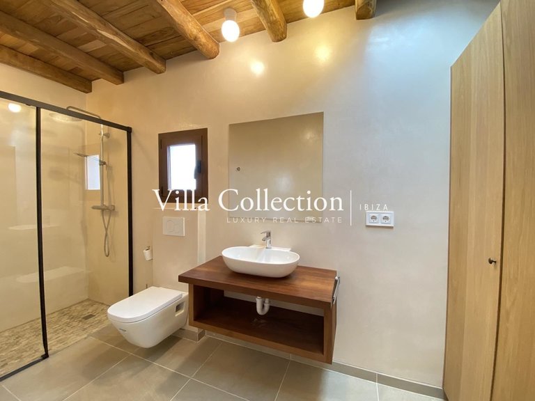 Villa for Sale in Sant Josep, Balearic Islands 16