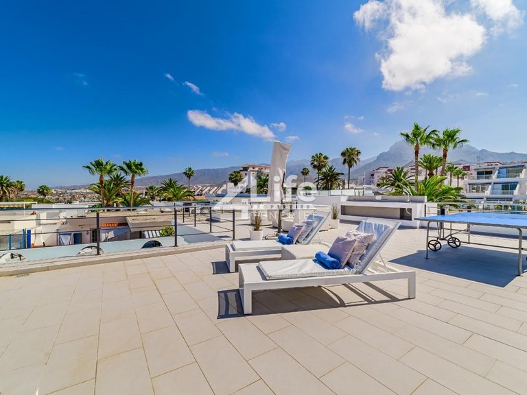 Villa for Sale in Costa Adeje, Adeje 14