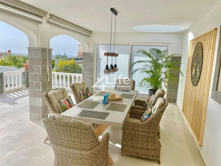 Villa for Sale in Costa Adeje, Tenerife 6