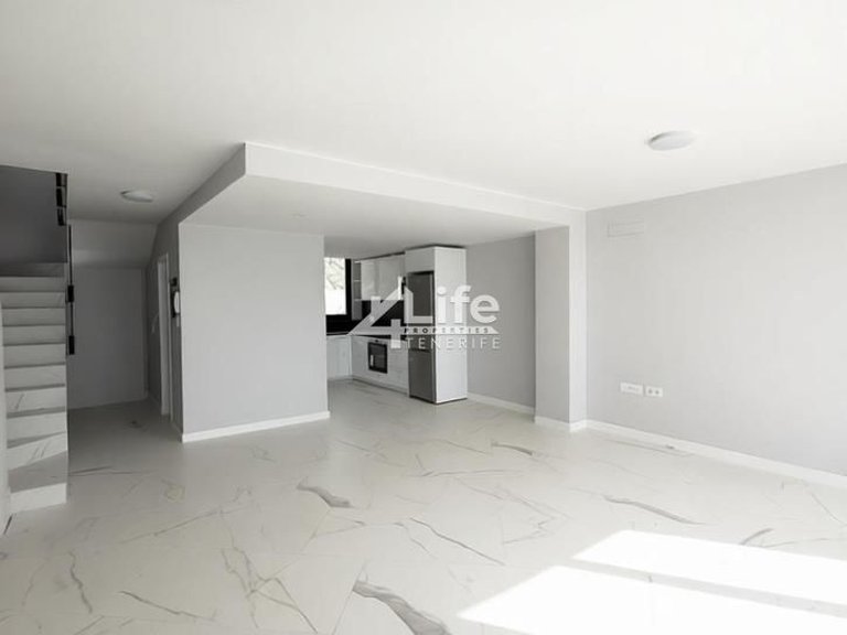 Town House for Sale in La Escalona, Vilaflor De Chasna 7