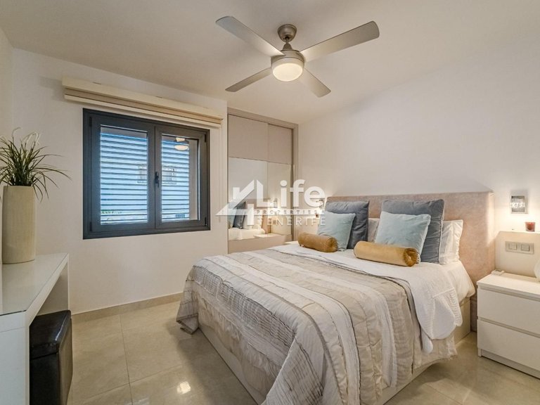 Villa for Sale in Costa Adeje, Adeje 23