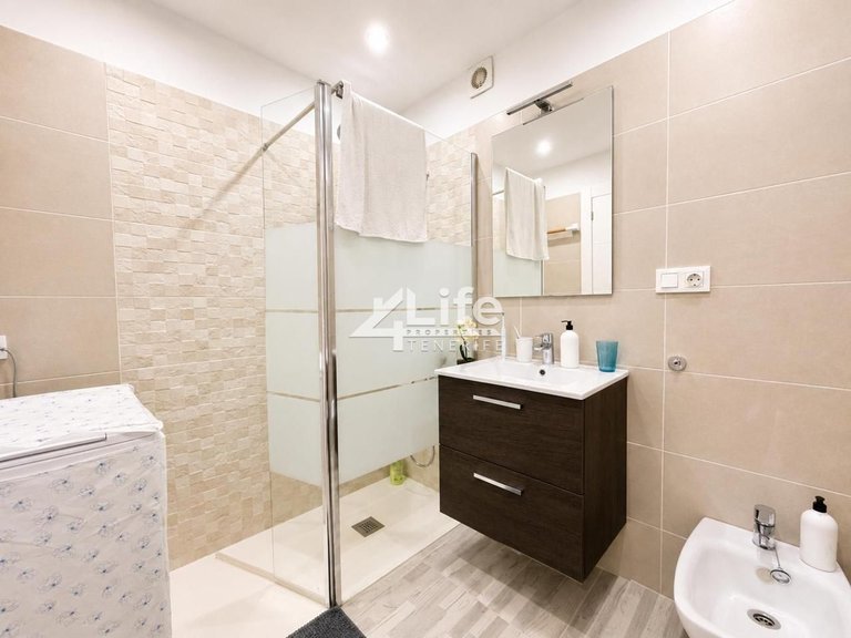 Apartment for Sale in Los Cristianos, Tenerife 13