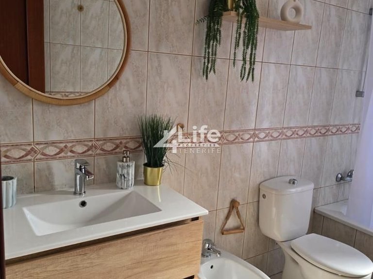 Apartment for Sale in Los Abrigos, Tenerife 18