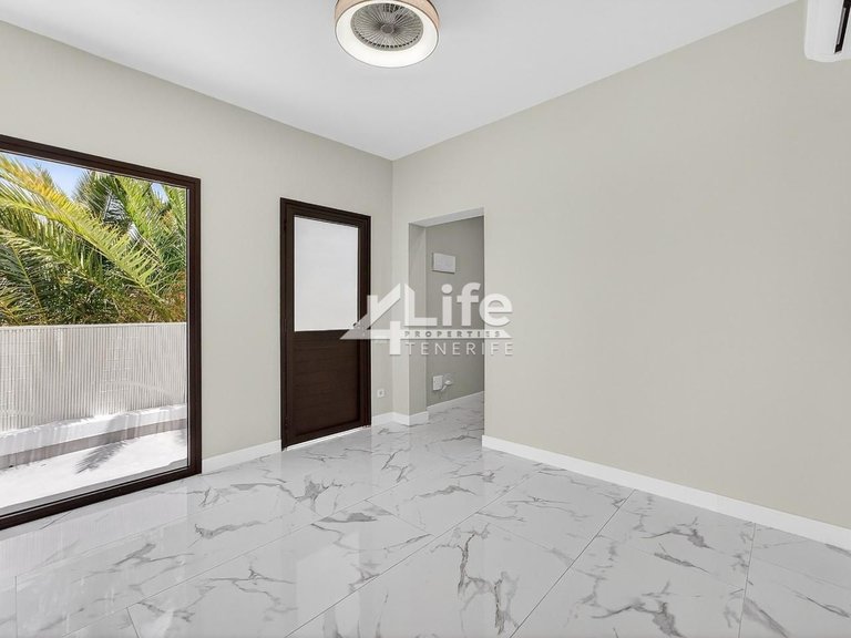 Apartment for Sale in Costa Adeje, Adeje 4